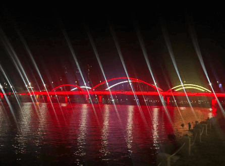 广州首座跨江人行桥